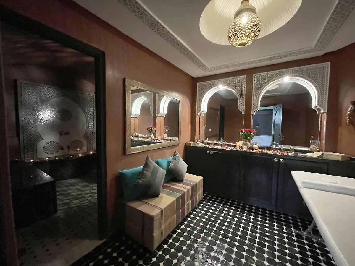 Villa Infinity Palace