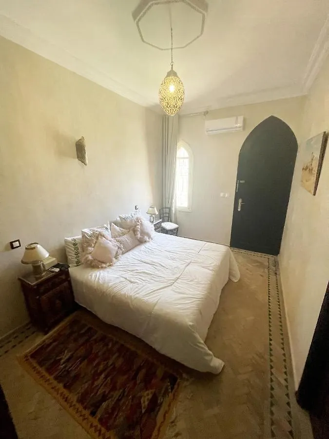 Villa Infinity Palace